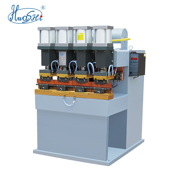 Automatic / Manual Wire Mesh Welding Machine For 0.2-2.5mm Wire Diameter Customized
