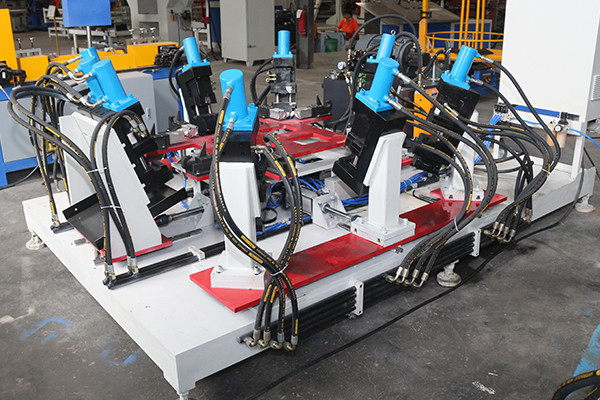 Hwashi factory IBC grid,IBC Cage Frame production line, lBC Cage Frame Hole Making and Punching Machine