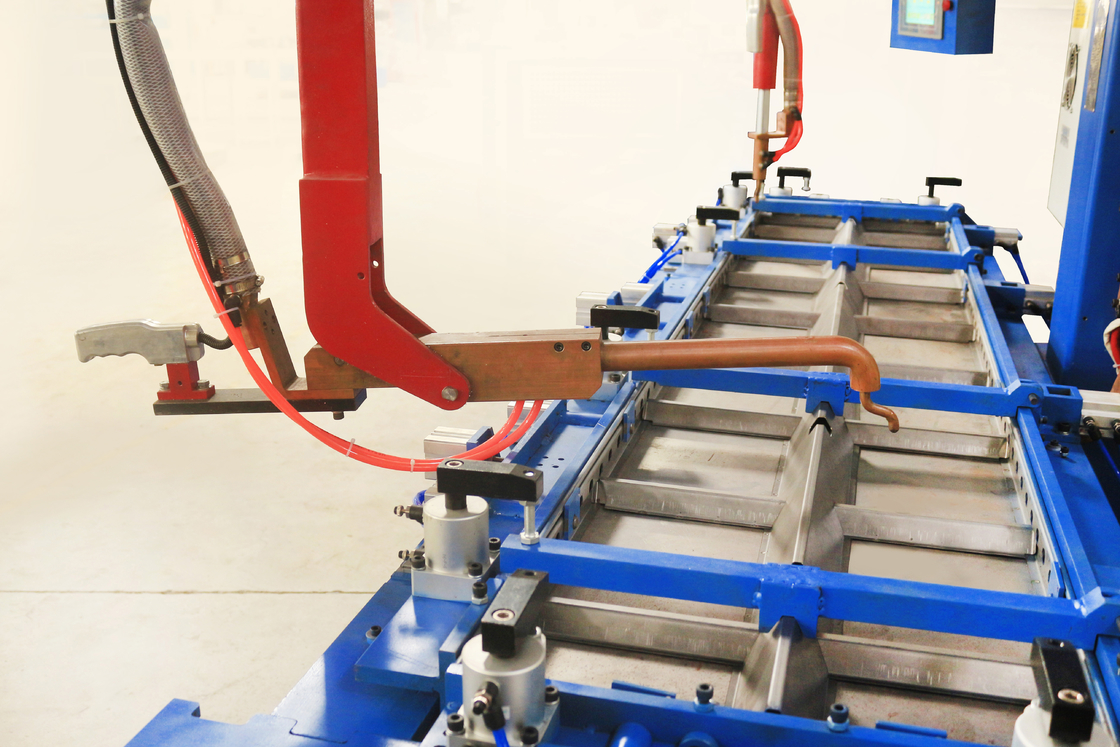 HWASHI Flexible Crank Arm Metal Sheet Door Panel C Type Crank Arm Table Spot Welding Machine Sheet Metal Spot Welder
