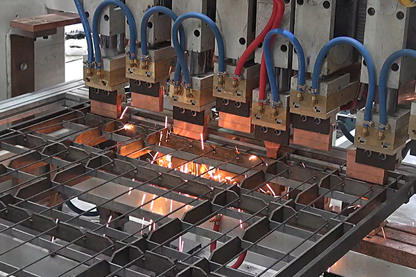 Electrical Control System Wire Mesh Welding Machine with Cooling System and PLC Operation Control System 2